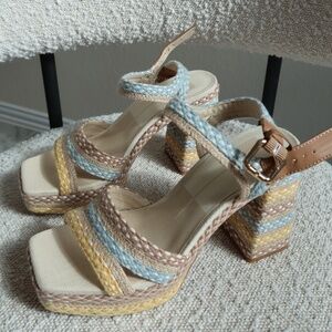 *NIB Dolce Vita Alex Platform Sandal